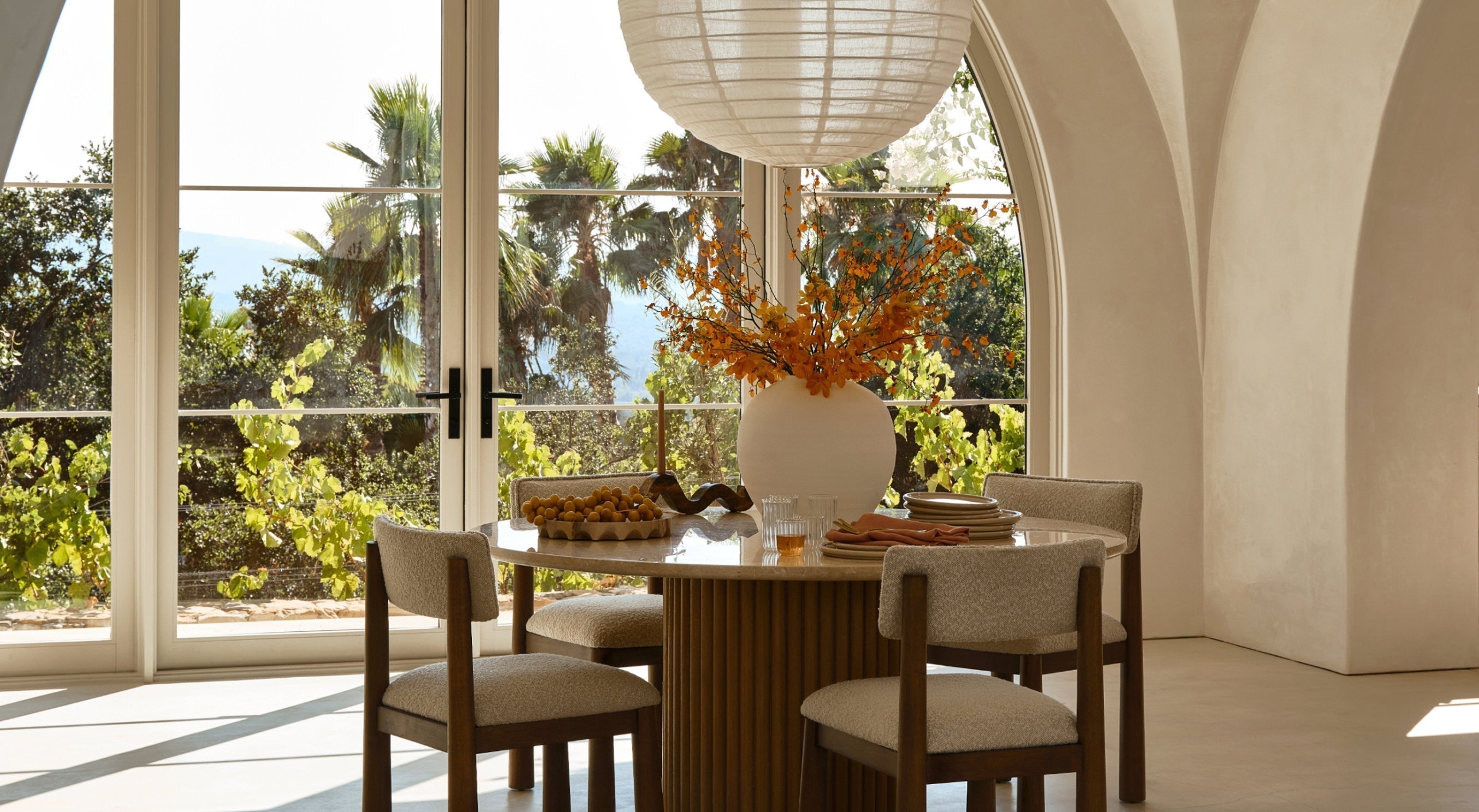 Best Essential Oil Diffuser for Large Spaces: How to Make Your Home Smell Like a Luxury Hotel