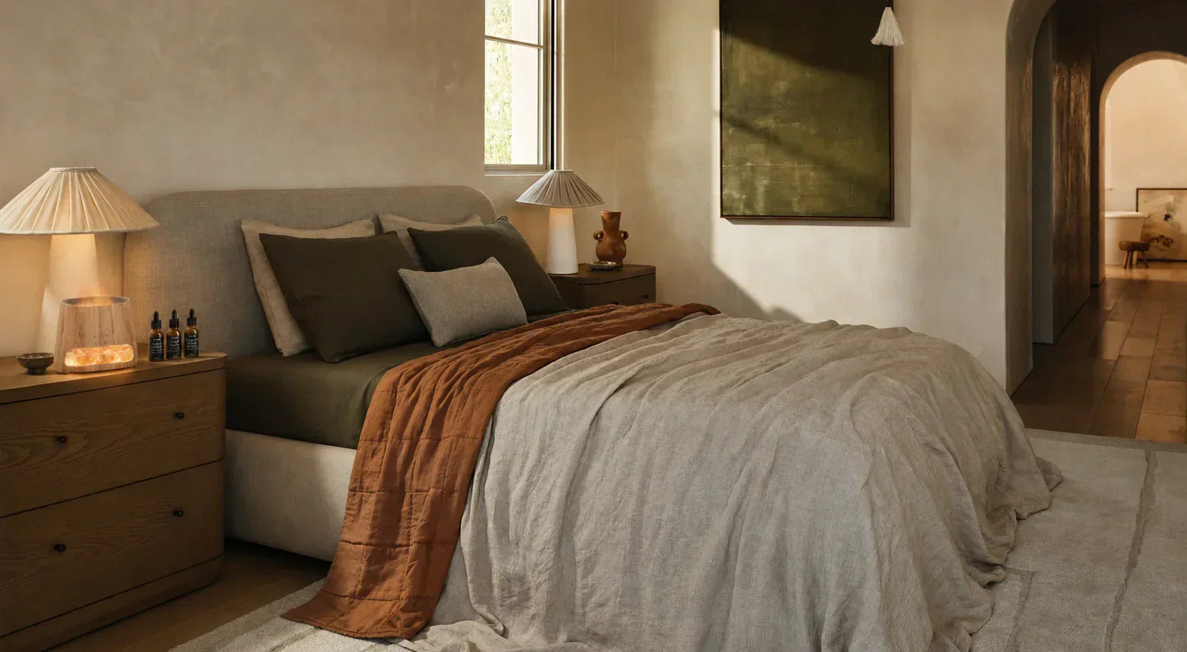 How to Remove Musty Smells from Bedrooms, Closets & Small Spaces