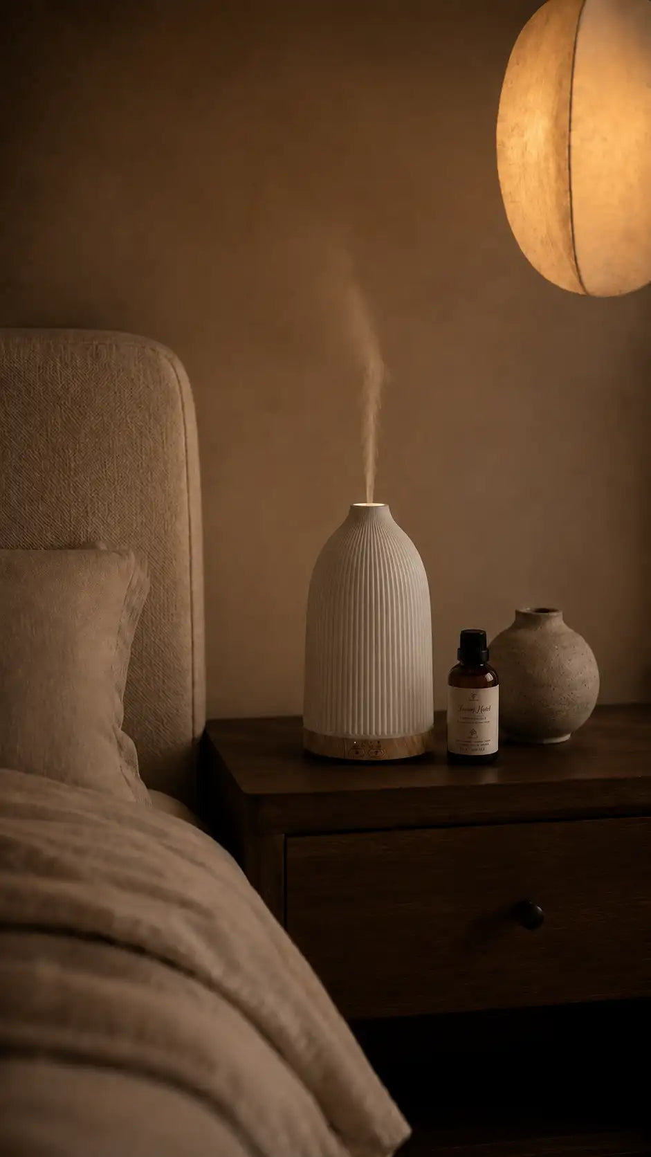 A quiet, sculptural object for the shelf.